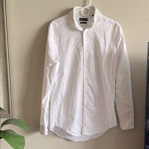 FREE w/ 🌻3/$25 Classic White Calvin Klein Shirt